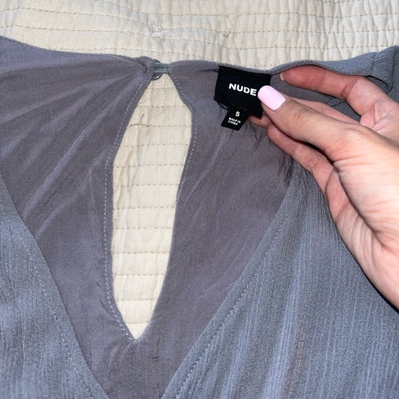 Beautiful grey blue romper size small worn once - Picture 4 of 5